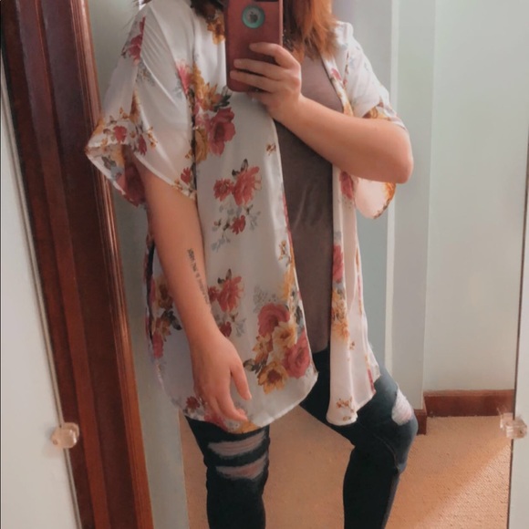 Meet your Posher - Picture 7 of 7